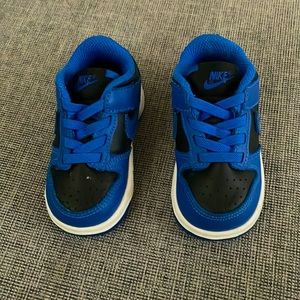 Black and blue low too Nike